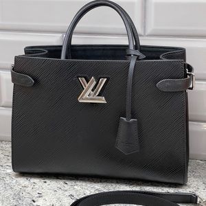 SOLD-Louis Vuitton twist epi tote